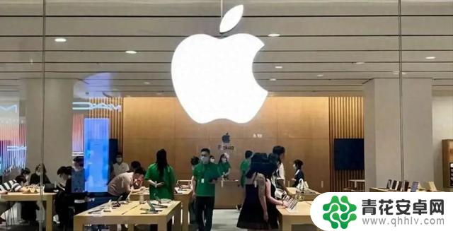 为什么越来越多的人选择苹果手机？手机店老板揭示三个真实原因