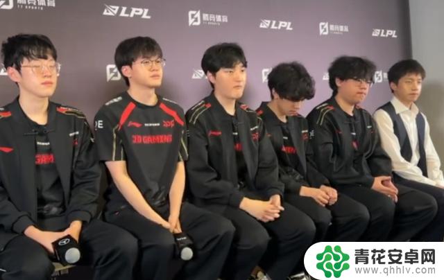 AL零封JDG,小学弟表现惹争议,厂长提出解决方案