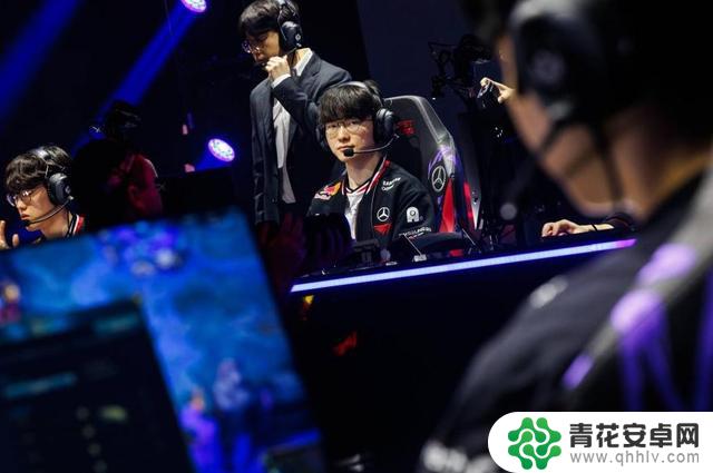 T1输给GEN后,T1粉丝的真实反应:掉入败者组的心情