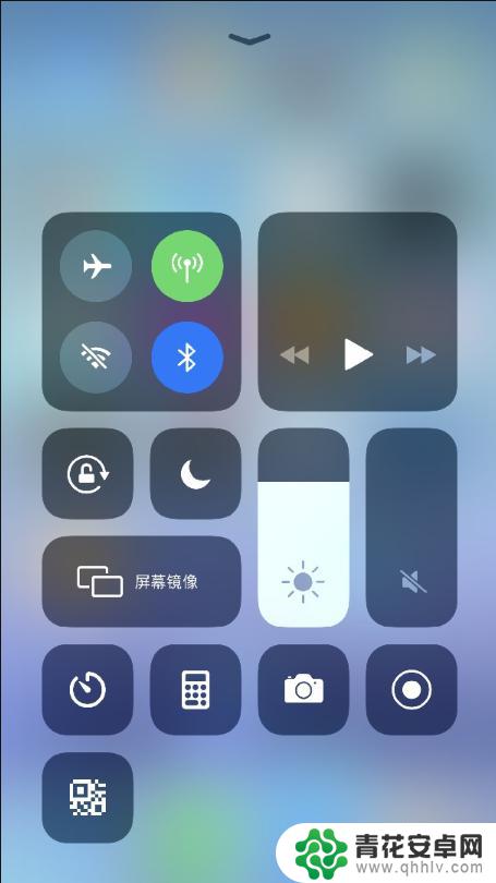 苹果手机手电筒打不开什么意思 苹果手机手电筒闪退怎么办