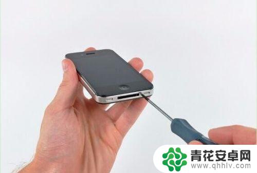 怎么样拆解苹果4手机支架 苹果iphone4s拆机详细教程视频