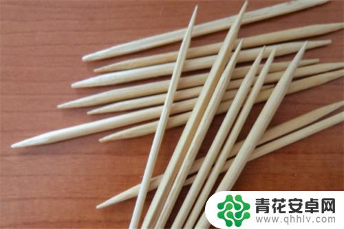 如何撤除手机钢化膜 钢化膜撕下来的方法