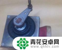 手机帐篷怎么发电 最简单的手摇发电机设计