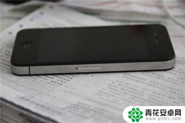 苹果哪款手机后壳不是玻璃的 历代苹果iPhone机身材料发展趋势