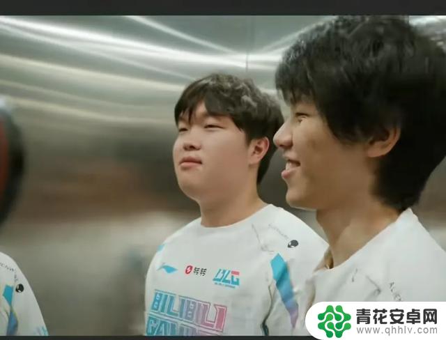从BLG篇BIN踢ON椅子事件看LPL年度纪录片的故事