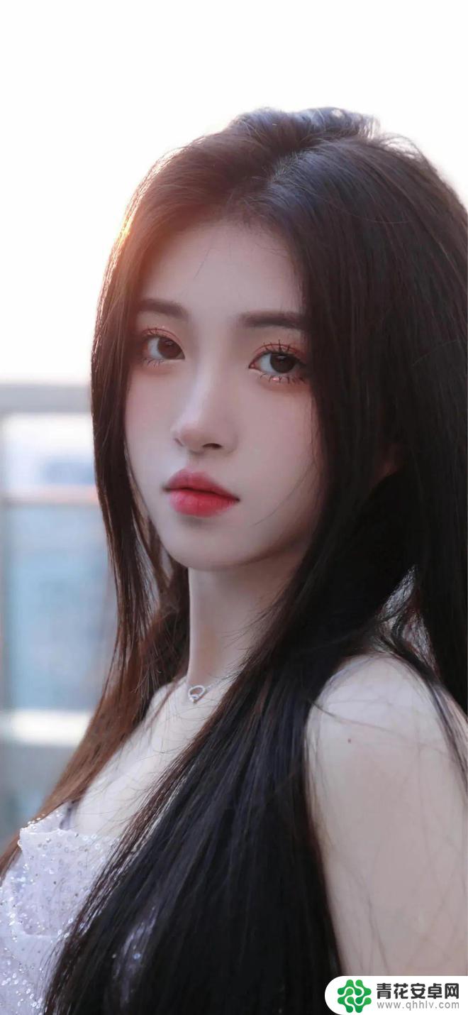 iphone壁纸超清4k 无水印美女 iPhone全面屏壁纸美女写真手机壁纸