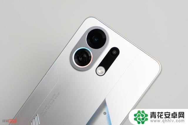 OPPO K13 Turbo Pro评测：手机里竟然搭载了风扇？