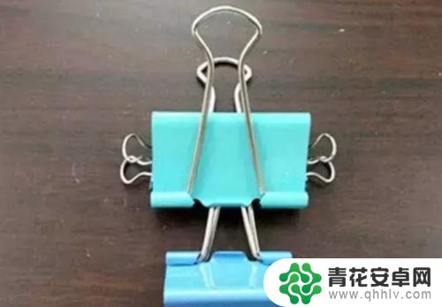 怎么做方形手机支架 DIY手机支架的制作步骤