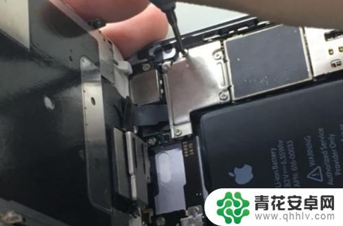 怎么拆苹果手机后盖6s iPhone 6s拆机步骤图文教程