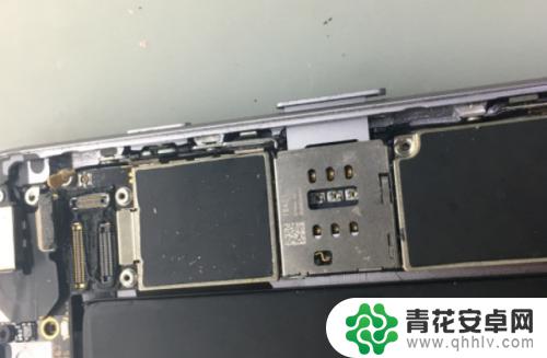 怎么拆苹果手机后盖6s iPhone 6s拆机步骤图文教程