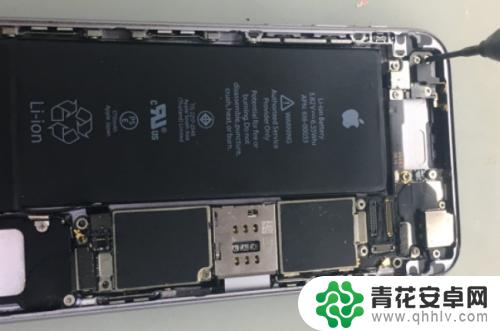 怎么拆苹果手机后盖6s iPhone 6s拆机步骤图文教程