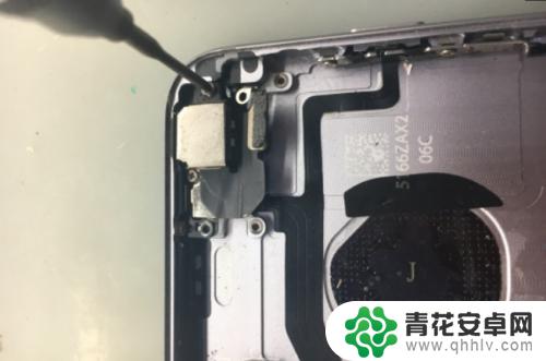 怎么拆苹果手机后盖6s iPhone 6s拆机步骤图文教程