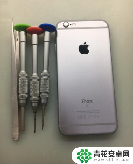 怎么拆苹果手机后盖6s iPhone 6s拆机步骤图文教程