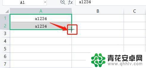 手机wps怎么把一列文字都变成一样 WPS怎么一拉下来全是一样的原因